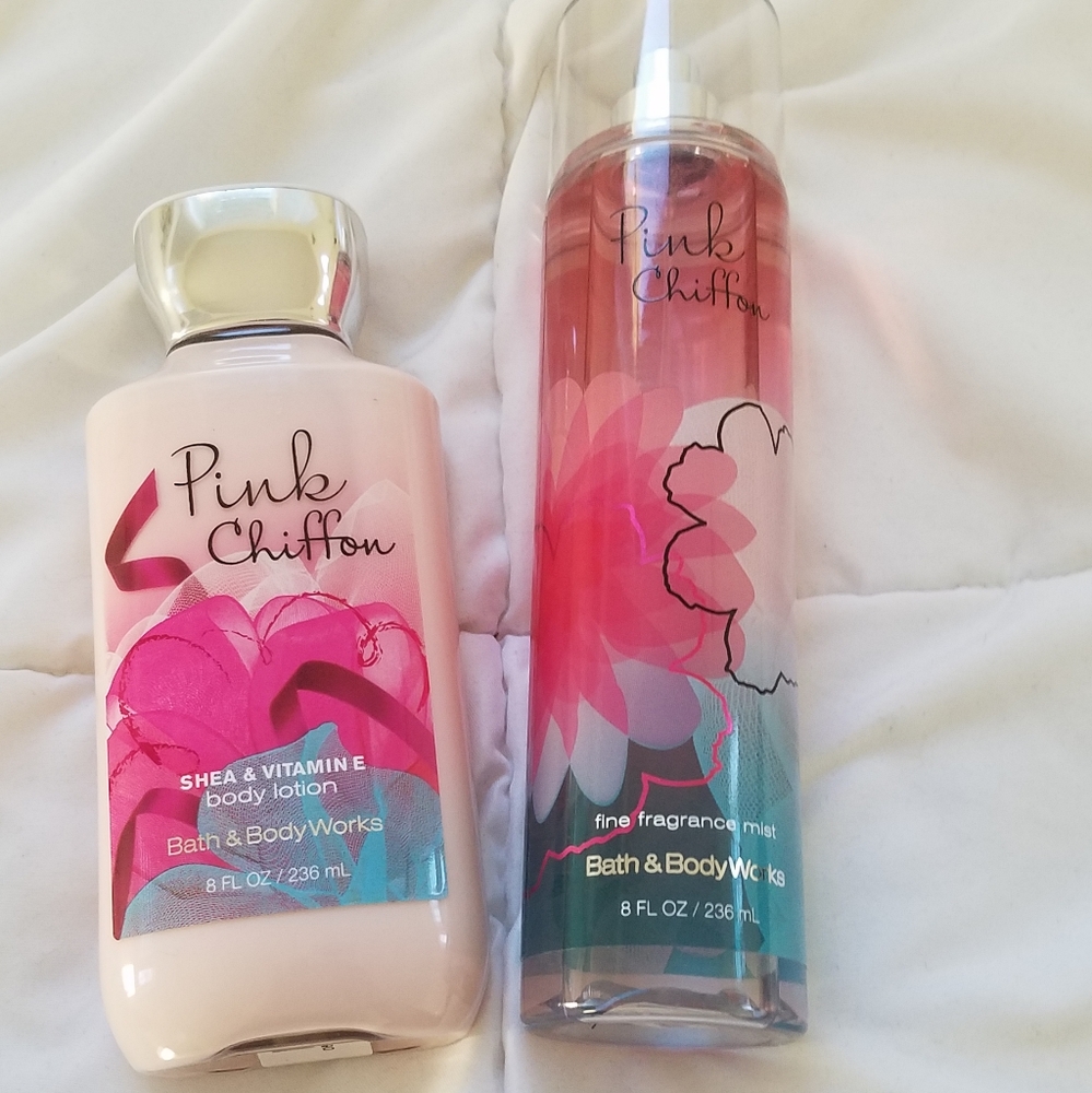 Pink chiffon set // bath and bodyworks